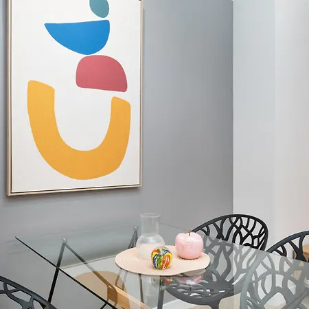 Torre Del Reloj Lägenhet Jaca