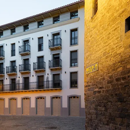 Torre Del Reloj Apartamento Jaca