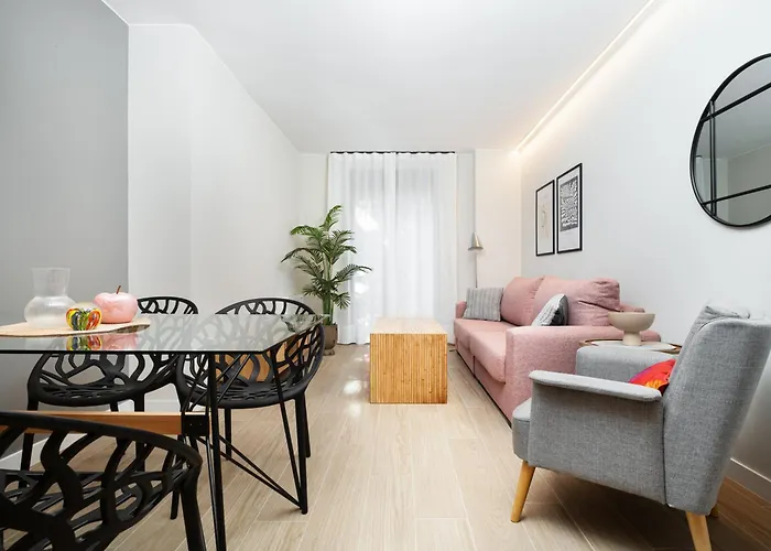 Torre Del Reloj Apartment *